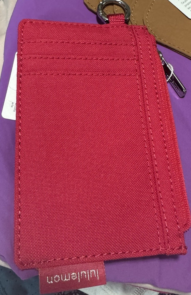 lululemon Red Fabric ID/Document Holder Organizer One Size Solid Pattern