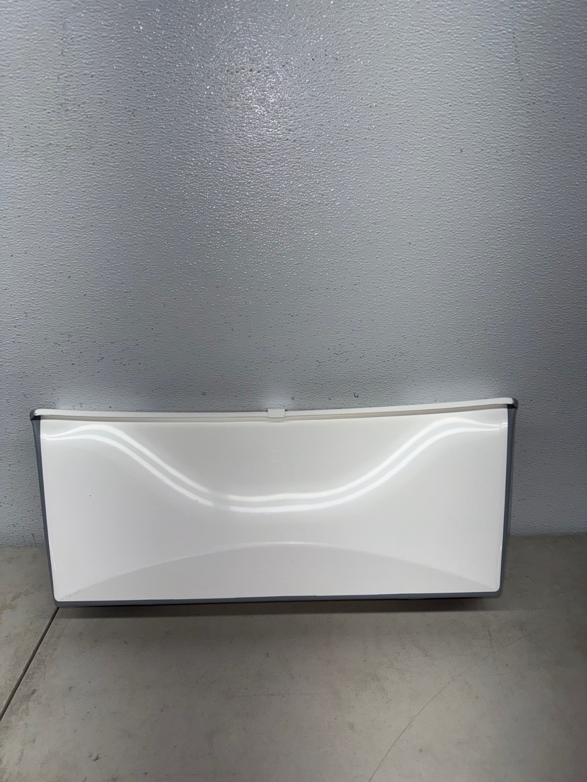 Stokke Flexi Bath V2 w Newborn Support Best for Infant and Toddler White