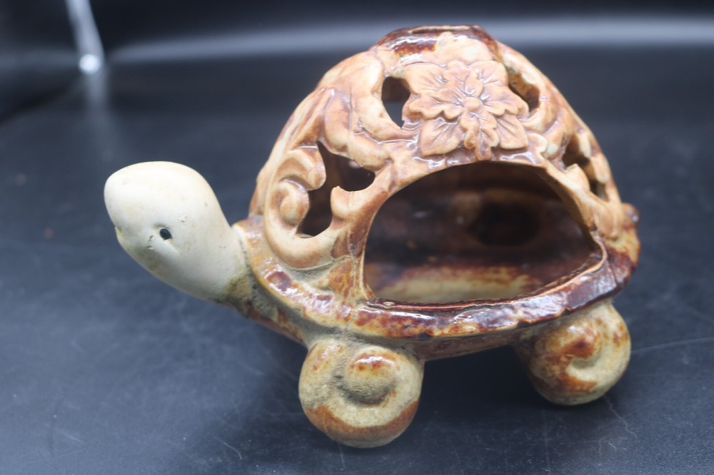 Ceramic Pottery Turtle Tealight Holder