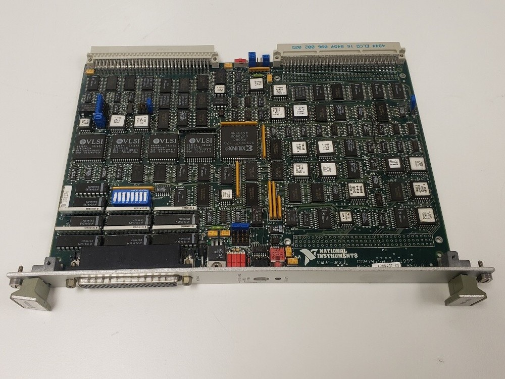 NATIONAL INSTRUMENTS VME-MXI 180962-01 180960E-01 BUS INTERFACE MODULE