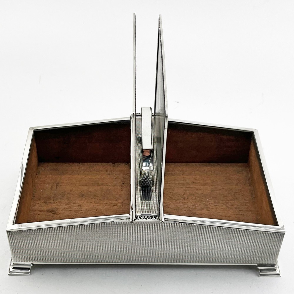 Superb Quality Sterling Silver Rectangular Cigarette or Trinket Box 1959