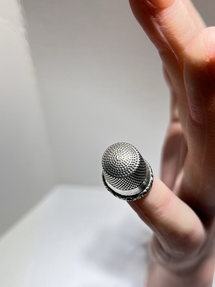 Unique Vintage Beveled Sterling Silver Thimble 2.2 G