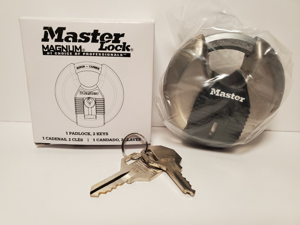 Master Lock M40KA Keyed Padlock Master Magnum