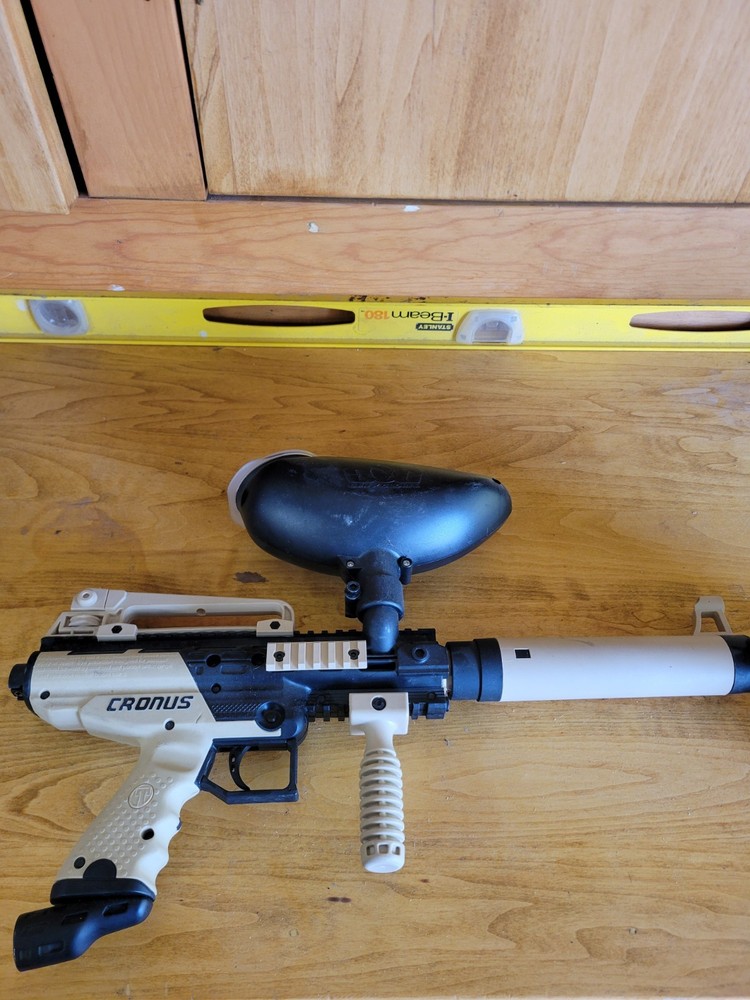 Paintball gun