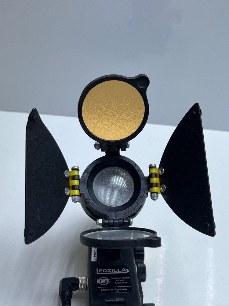 Dedolight DLOBML Ledzilla Mini LED Daylight On-Camera Light