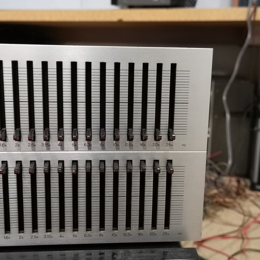 Technics SH-8065 Stereo Graphic Equalizer Made in Japan Tested Working