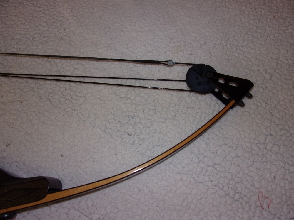 Vintage Proline Cyclone II Compound Bow