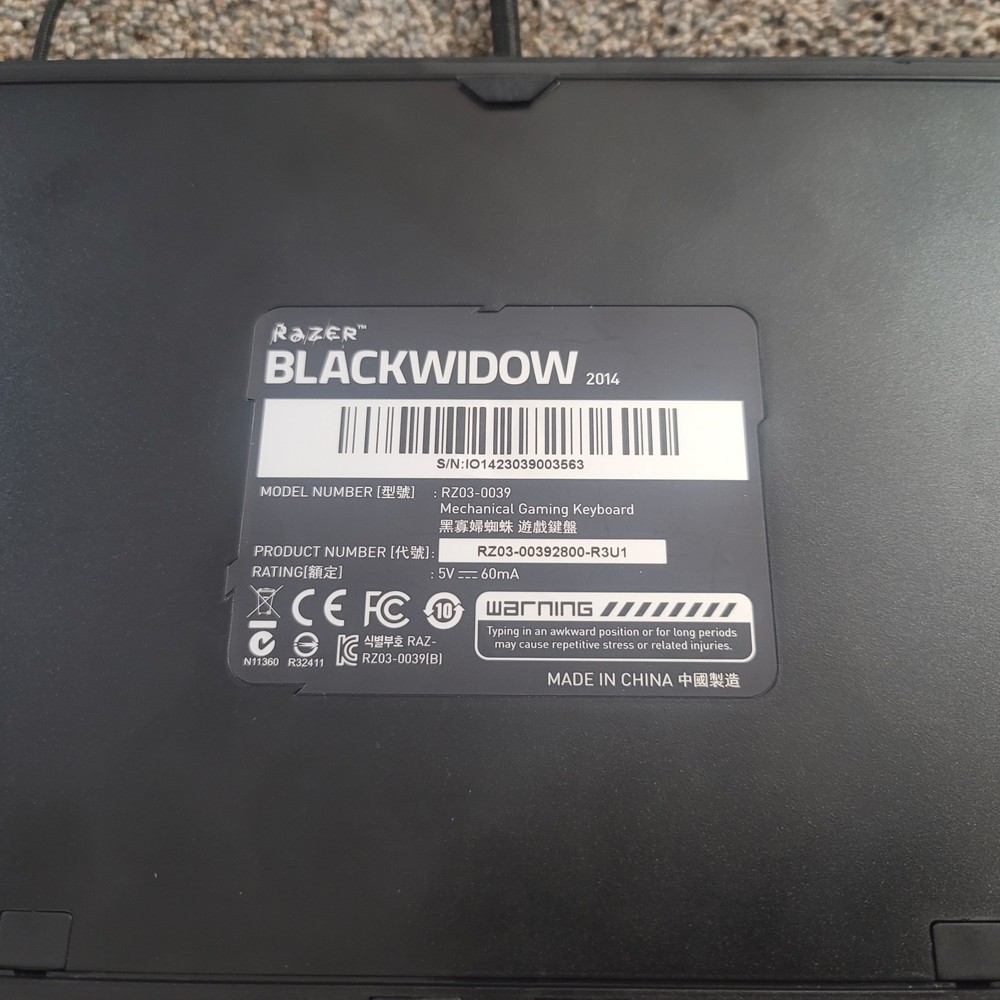 Razer BLACKWIDOW keyboard and DEATHADDER mouse bundle (2014 2013)