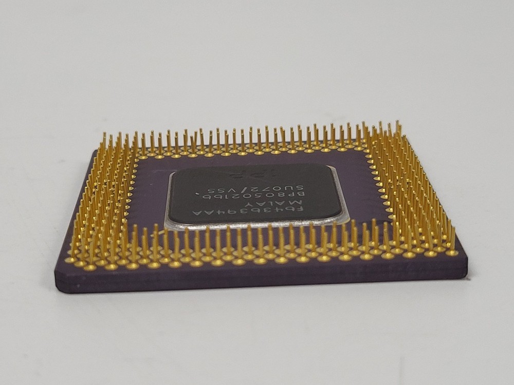 Vintage Intel Pentium BP80502166 CPU 166MHz Processor, Socket 5/7