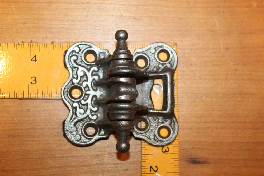 Antique Cast Iron Victorian Spring Loaded Screen Door Hinge Missing Spring C-3