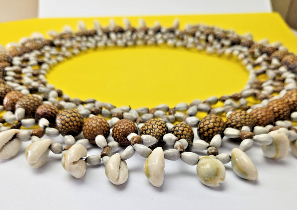 Vintage African Infinity Beaded/Shell Chocker Necklace Beautiful!