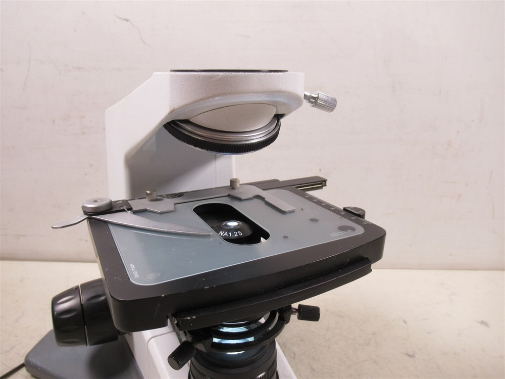 Micros Austria MCX100LED Microscope Base Laboratory Unit