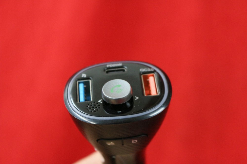 Rexing - FM3 Car Wireless FM Transmitter Dual Fast Charging Multiport - Used #U5