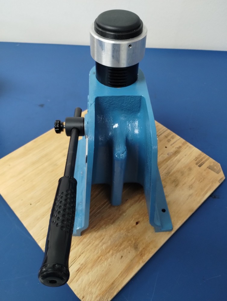 AMP 91085-2 MANUAL Benchtop Assembly Press
