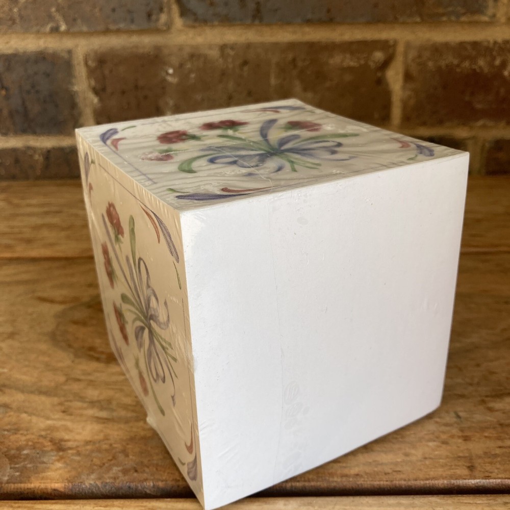 Poppies on Blue By Lenox 4” Note cube Replacement Pack