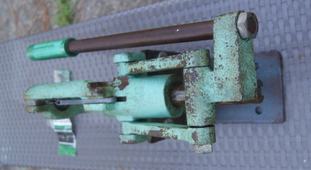 RCBS RC HUGE MOUNTING RELOADING PRESS WITH MOUNT