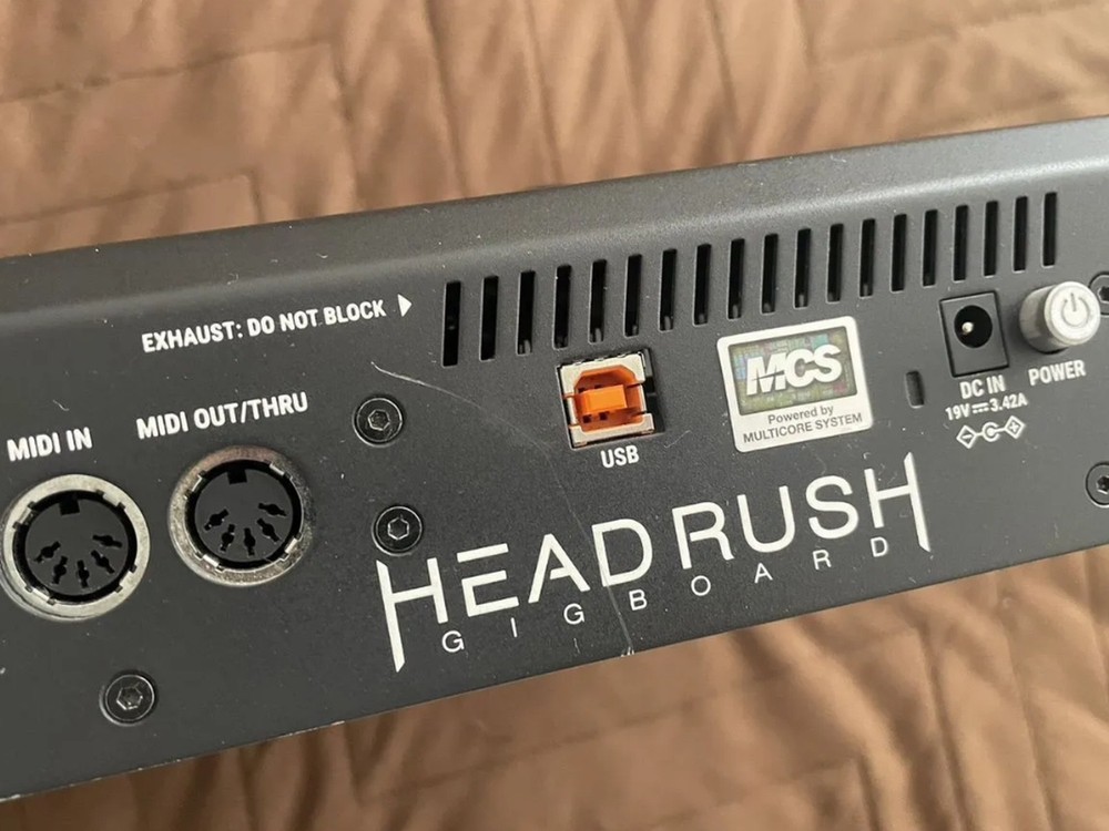 HeadRush Gigboard Multi-Effects Processor
