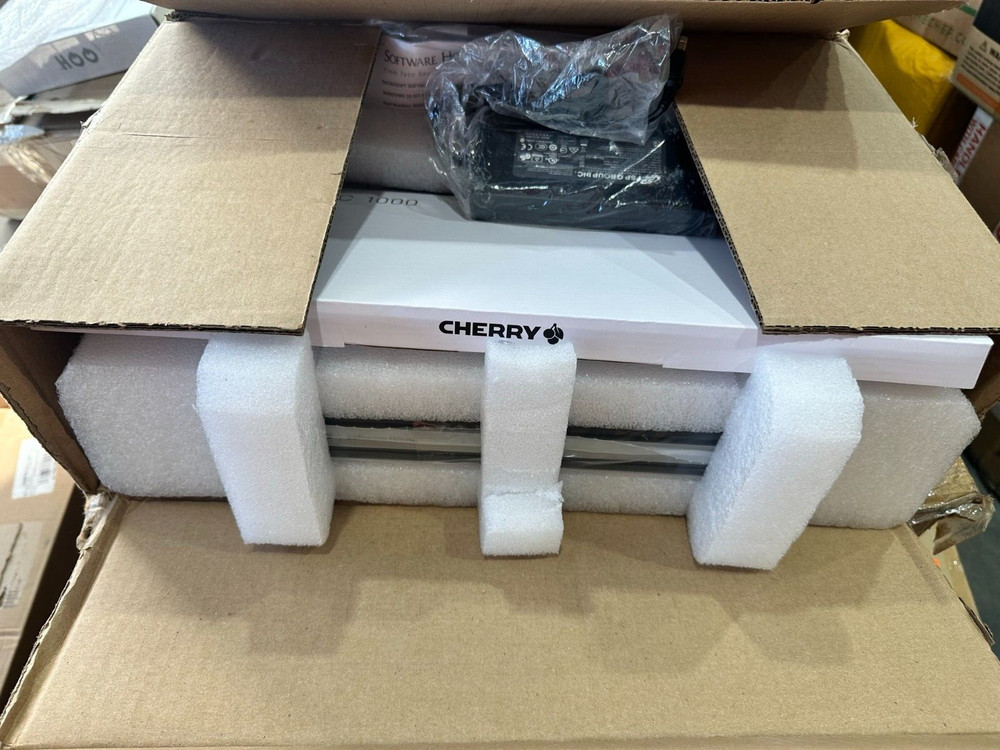 Tyco / Software House SSVR3-16 Access Control Appliance Open Box