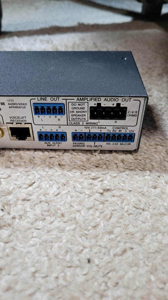 Extron PVS 305SA Polevault Switcher