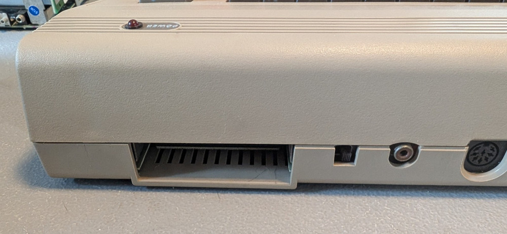 Commodore 64 - Fully tested, missing screws