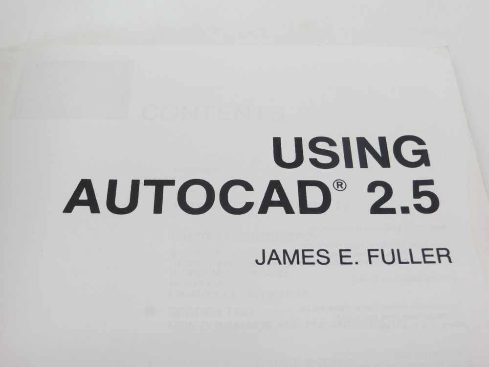 USING AUTOCAD 2.5 by James E. Fuller (1987, Paperback) vintage computer book