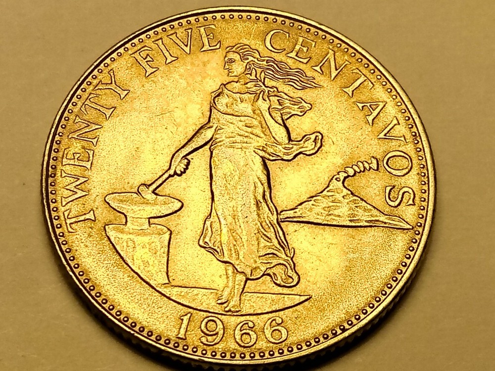 1966- Philippines 25 Centavos Coin AU/UNC