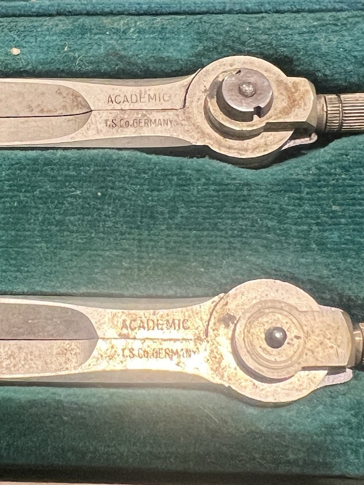 Tesco Technical Supply Co Academic Drafting Set # 1054 Scranton PA Germany