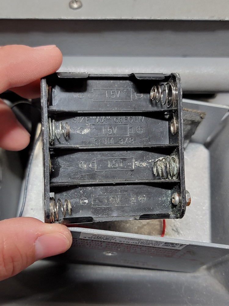 Progressive Electronics 501 The Tracker II Cable Locator System *READ BELOW*
