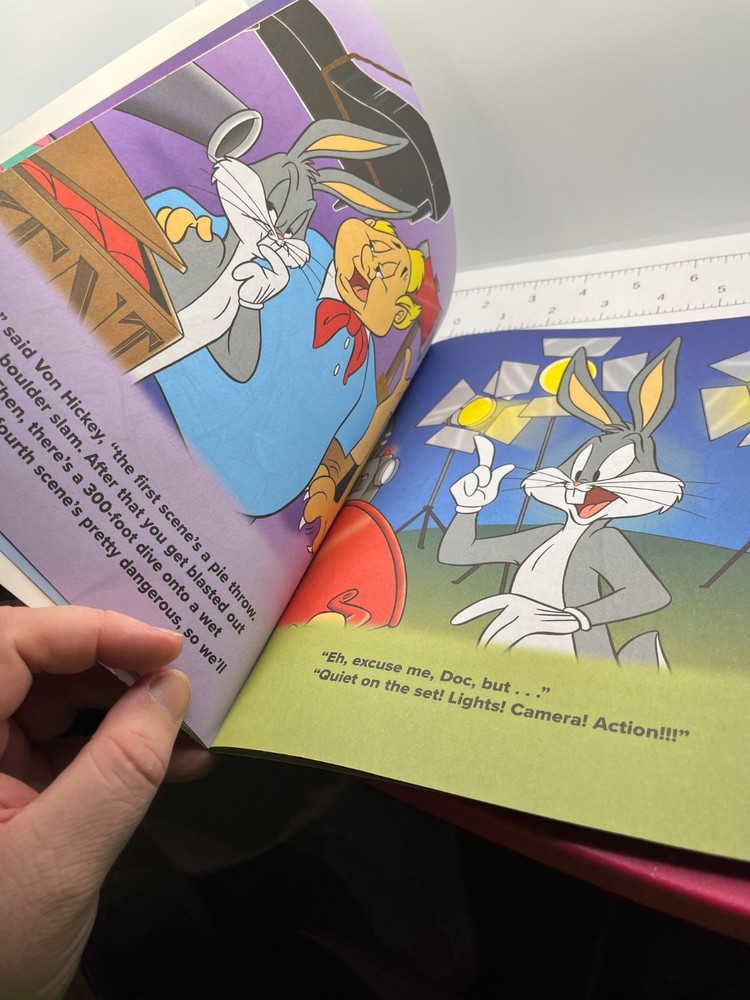BOOK: Looney Tunes Bugs's Life