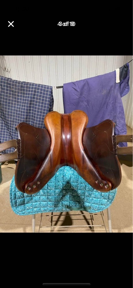 Devacoux Chiberta Jump Saddle 17.5 Medium Tree Great Condition Used