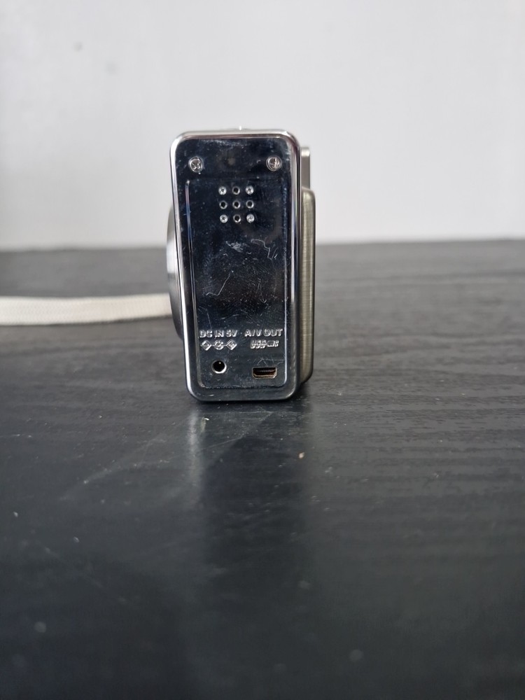 lumicronLDC-825z3 digital camera Untested