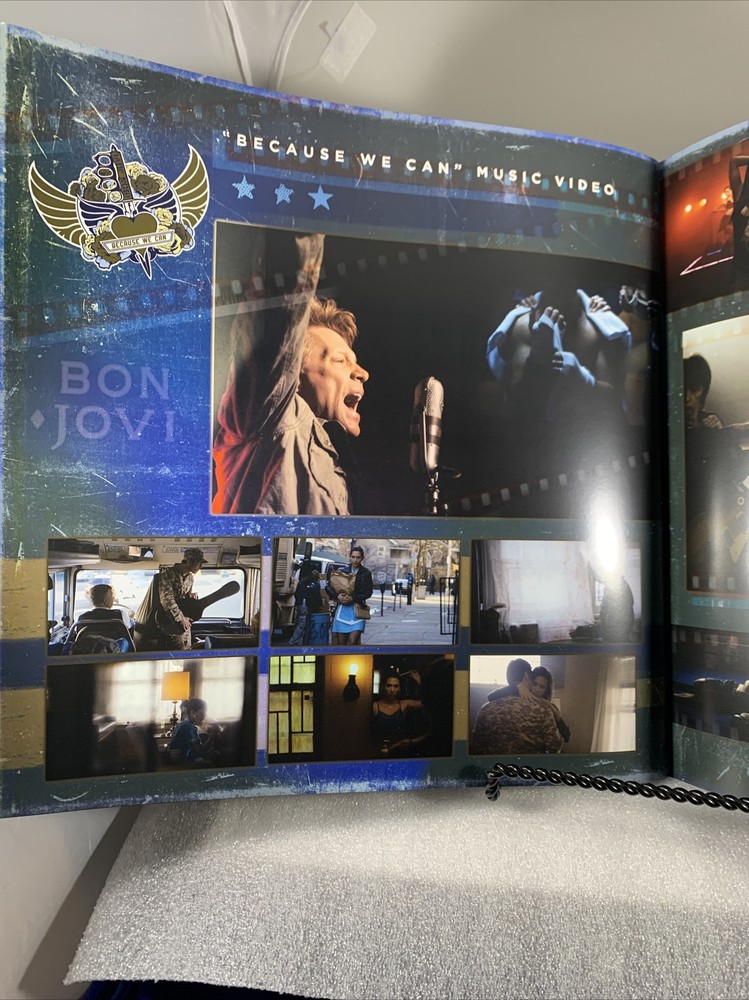 BON JOVI 2013 BECAUSE WE CAN TOUR CONCERT PROGRAM BOOK / RICHIE SAMBORA