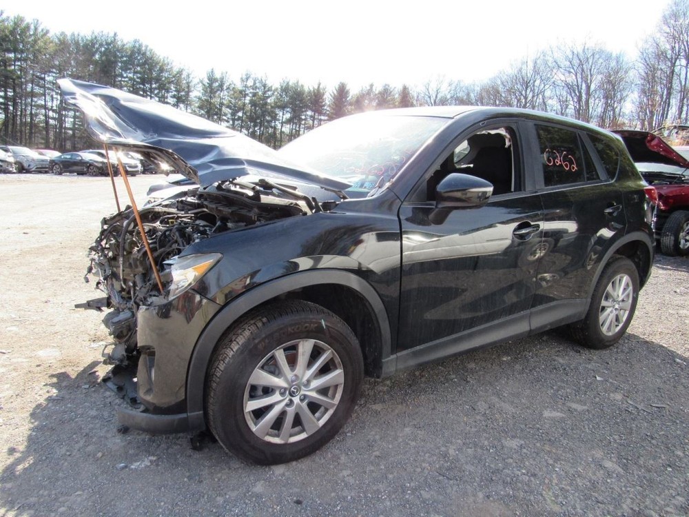 CX-5 2016 Glove Box 1030390