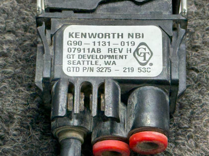 KENWORTH G90-1131-019 VALVE-WHEEL DIFF LOCK RR