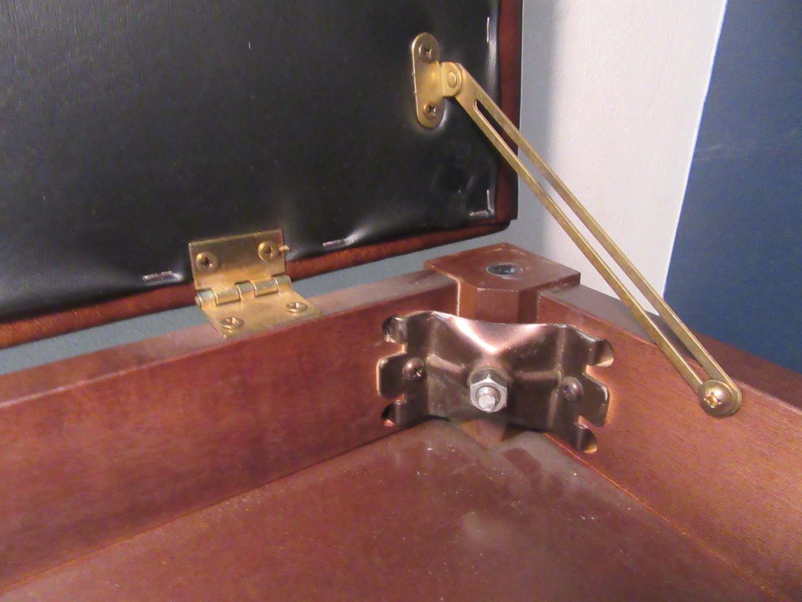 Vintage Kimball Organ Bench w Hinged Seat for Music Books, use for a Piano Seat