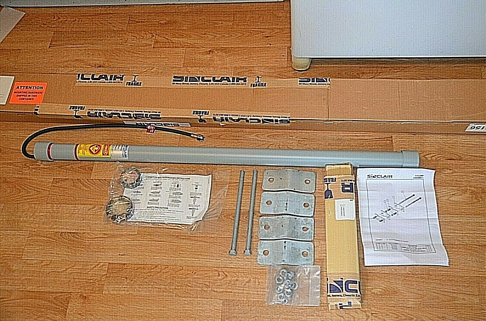 Sinclair Technologies 217-225 MHz Antenna Model SC225M-SF7SNM w/ Mounting Kit