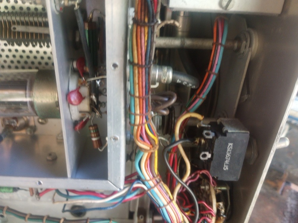 Heathkit VHF-1 Seneca Ham Radio Transmitter