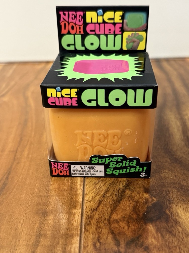 NeeDoh Nice Cube Glow - Orange And Green Bundle