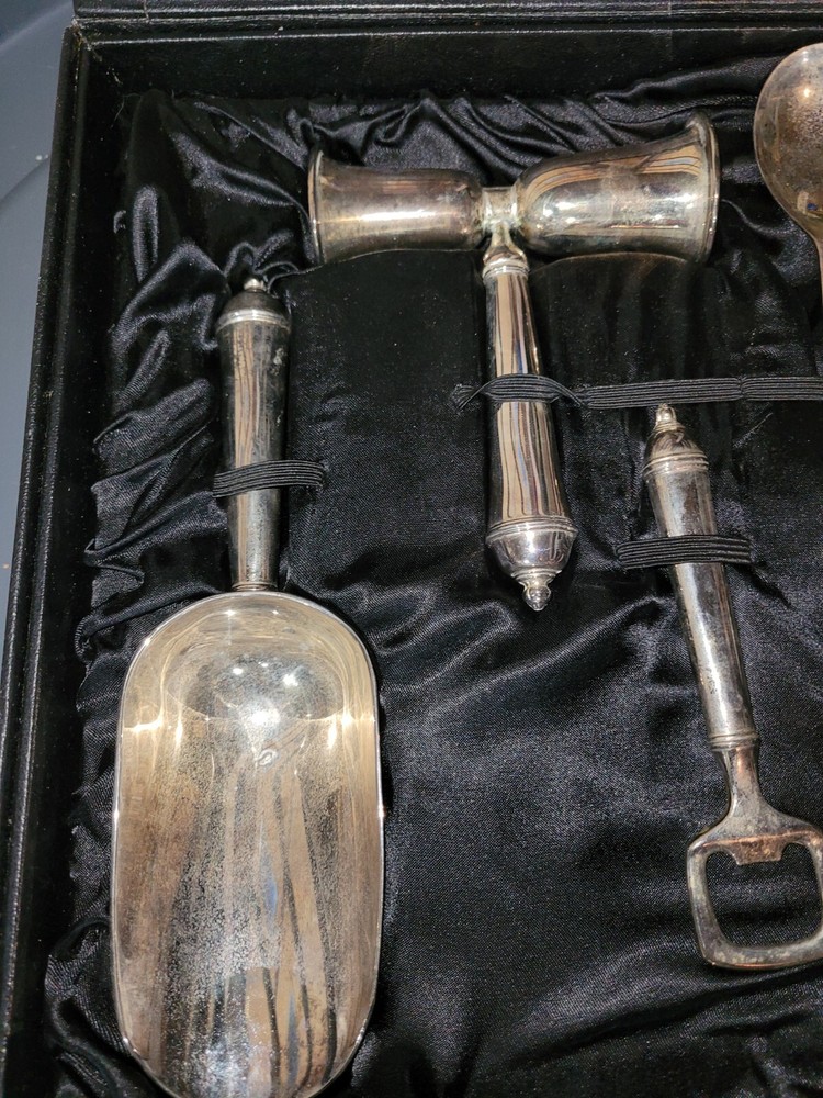 Towle Silverplate 5 Piece Bartender Set In Case