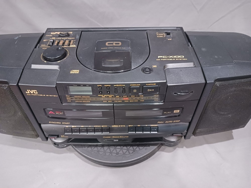 JVC PC-X100 CD PORTABLE SYSTEM