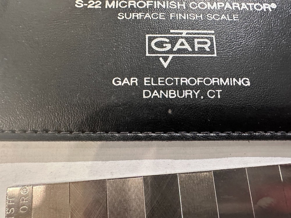 GAR S-22 Microfinish Comparator Plate, Case, Instructions