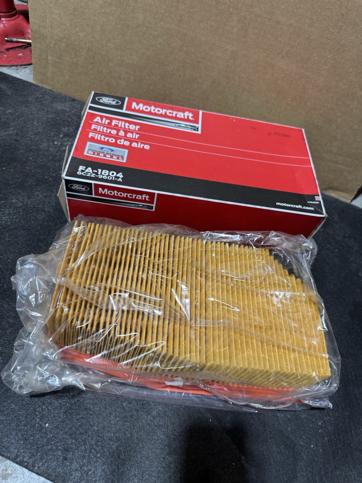 2004-2010 Ford E-350 / E-450 6.0L MOTORCRAFT FA-1804 Engine Air Filter OEM