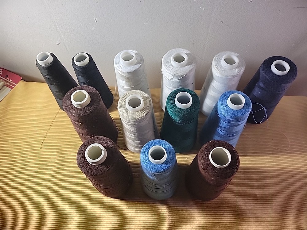 13 large open spools thread -Maxilock -Talon Surelock - Mixed Color