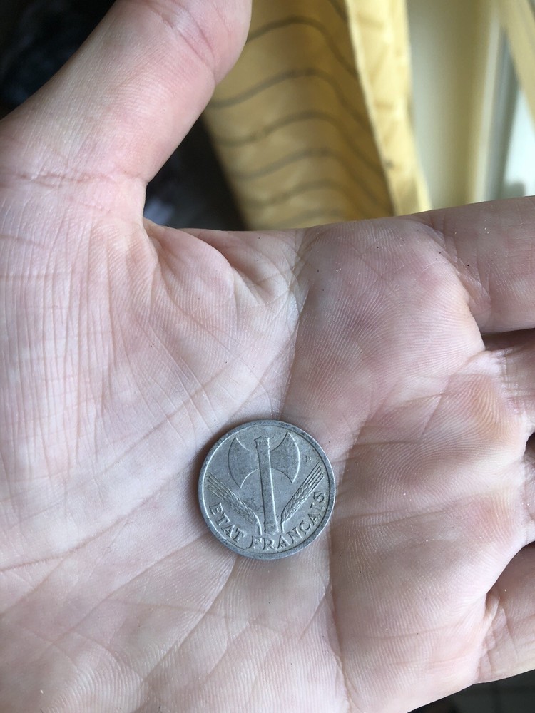 1 franco 1943
