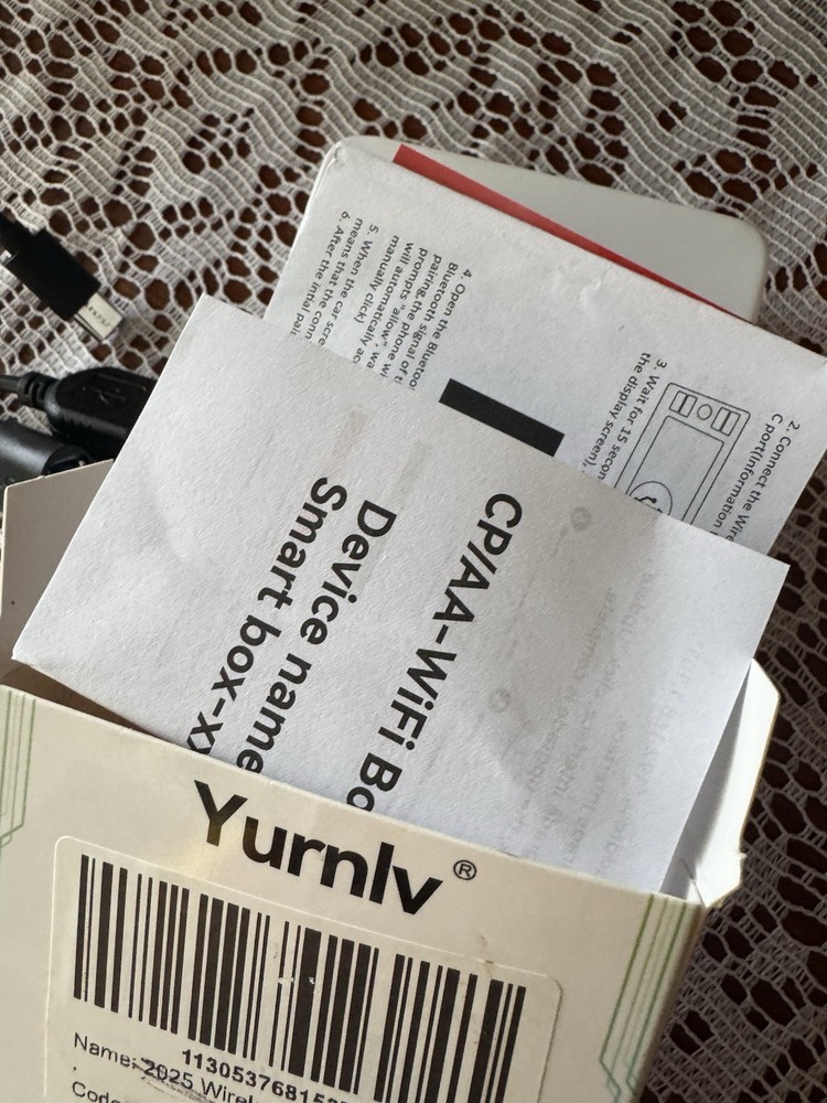 YURNLV Wireless Carplay Adapter Open Box Unused