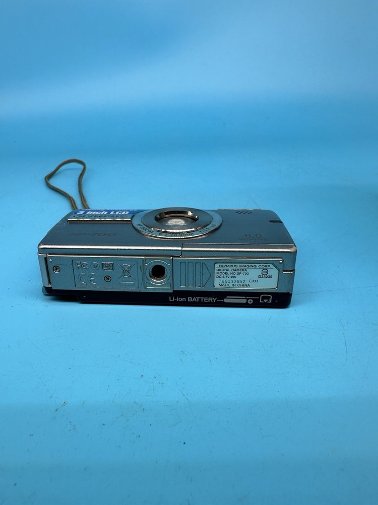 Olympus Digital Camera SP-700 6.0MP Silver Tested