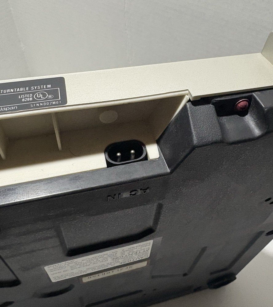 Technics SL-D20 Direct Drive Automatic Turntable System, Not Tested