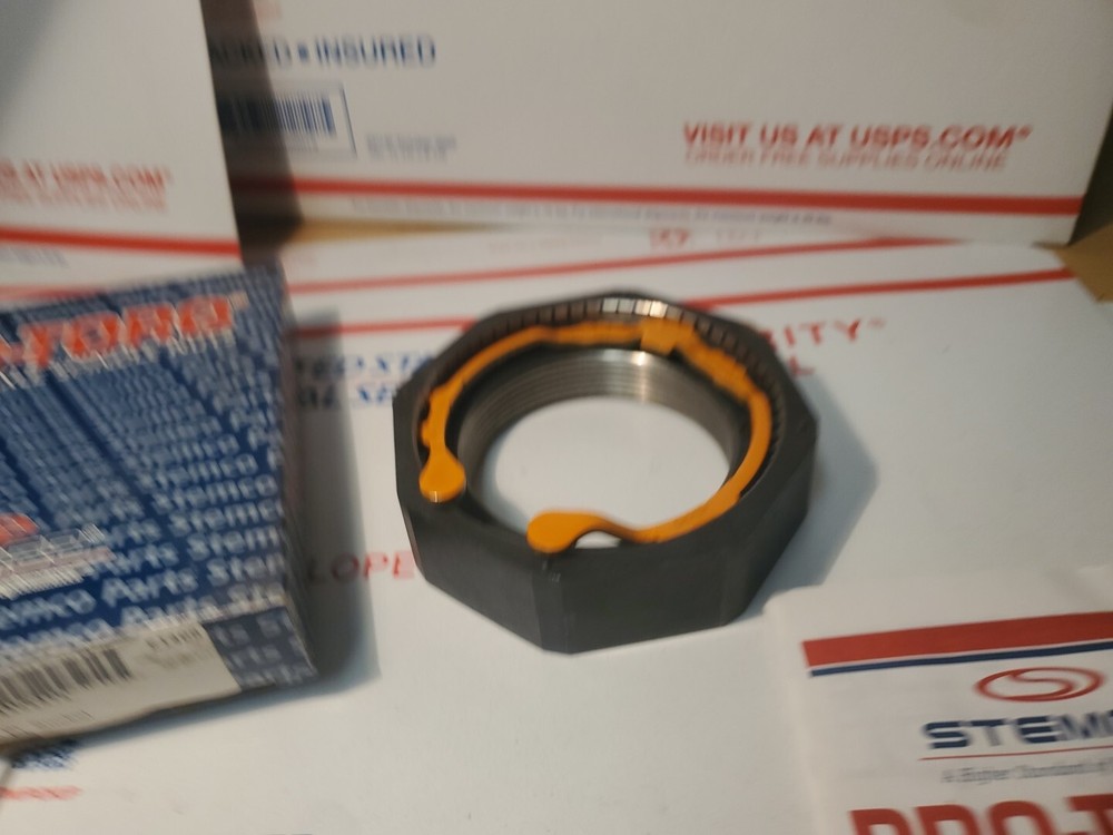 STEMCO 449-4974 Pro-Torq Axle Spindle Nut 2-5/8-12 Thread, 3-3/4" 8 Point Socket