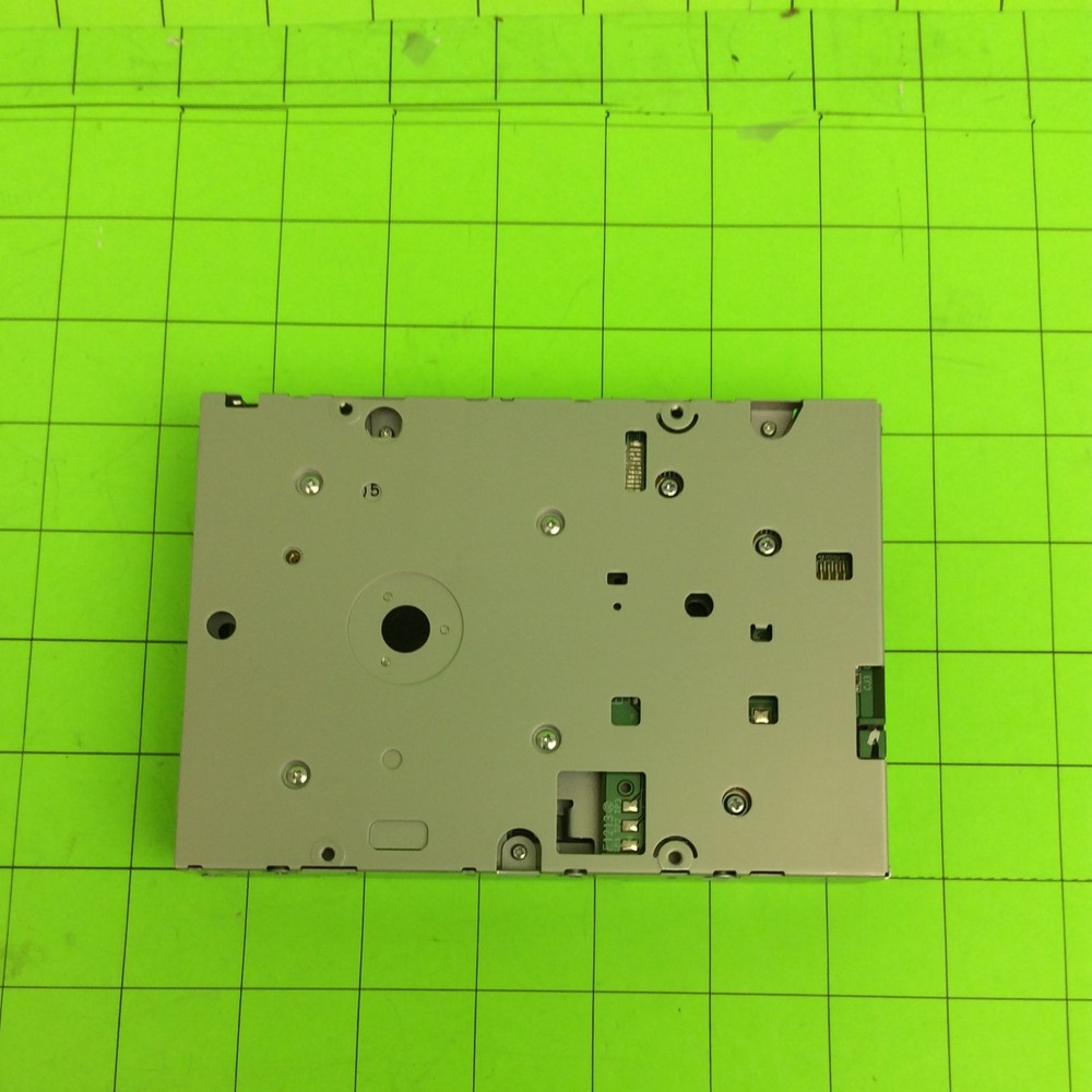 Desktop Computer Teac 193077C6-32 FD-235HG Floppy Disk Drive