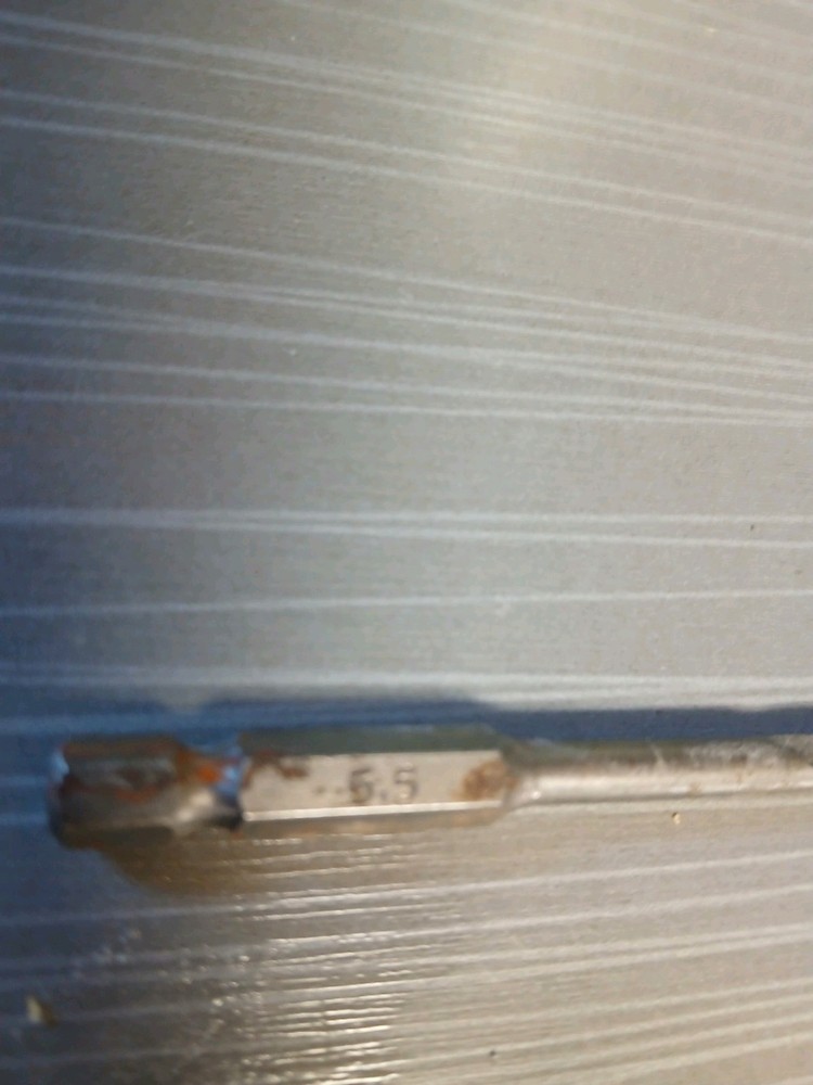 Lot of five 5.5mm masonry, drill bits